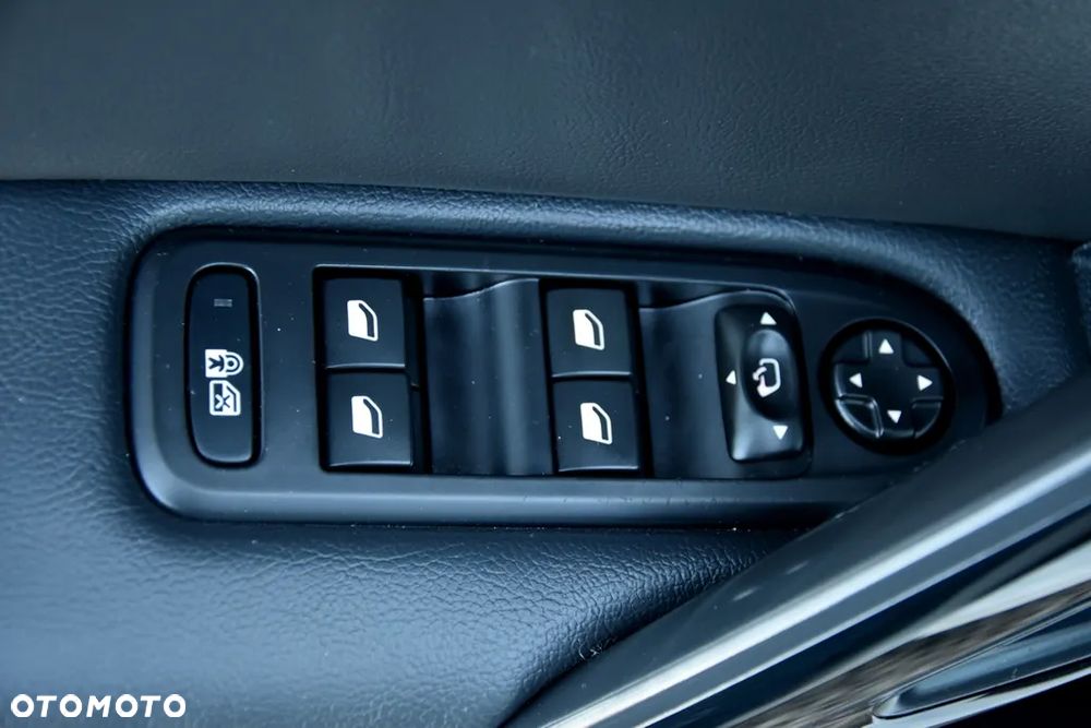 Peugeot 508 SW BlueHDi 150 Stop&Start Allure - 38