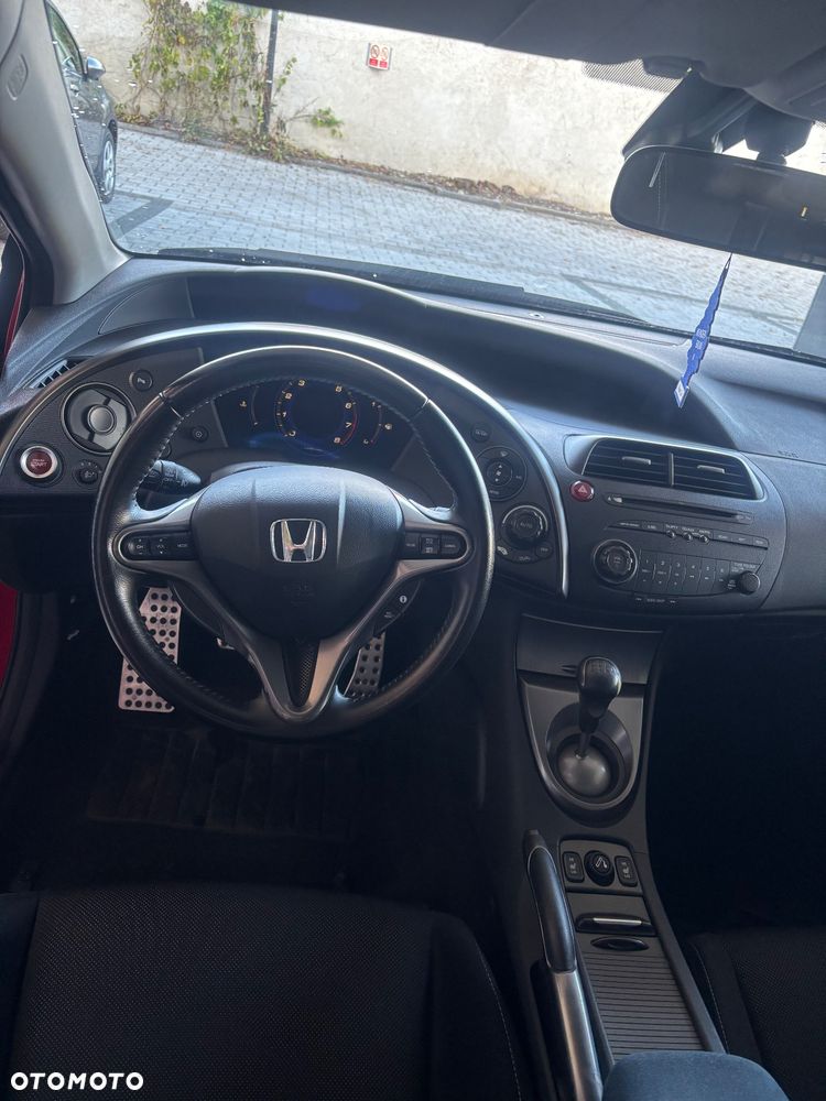 Honda Civic 1.4 i-VTEC - 12