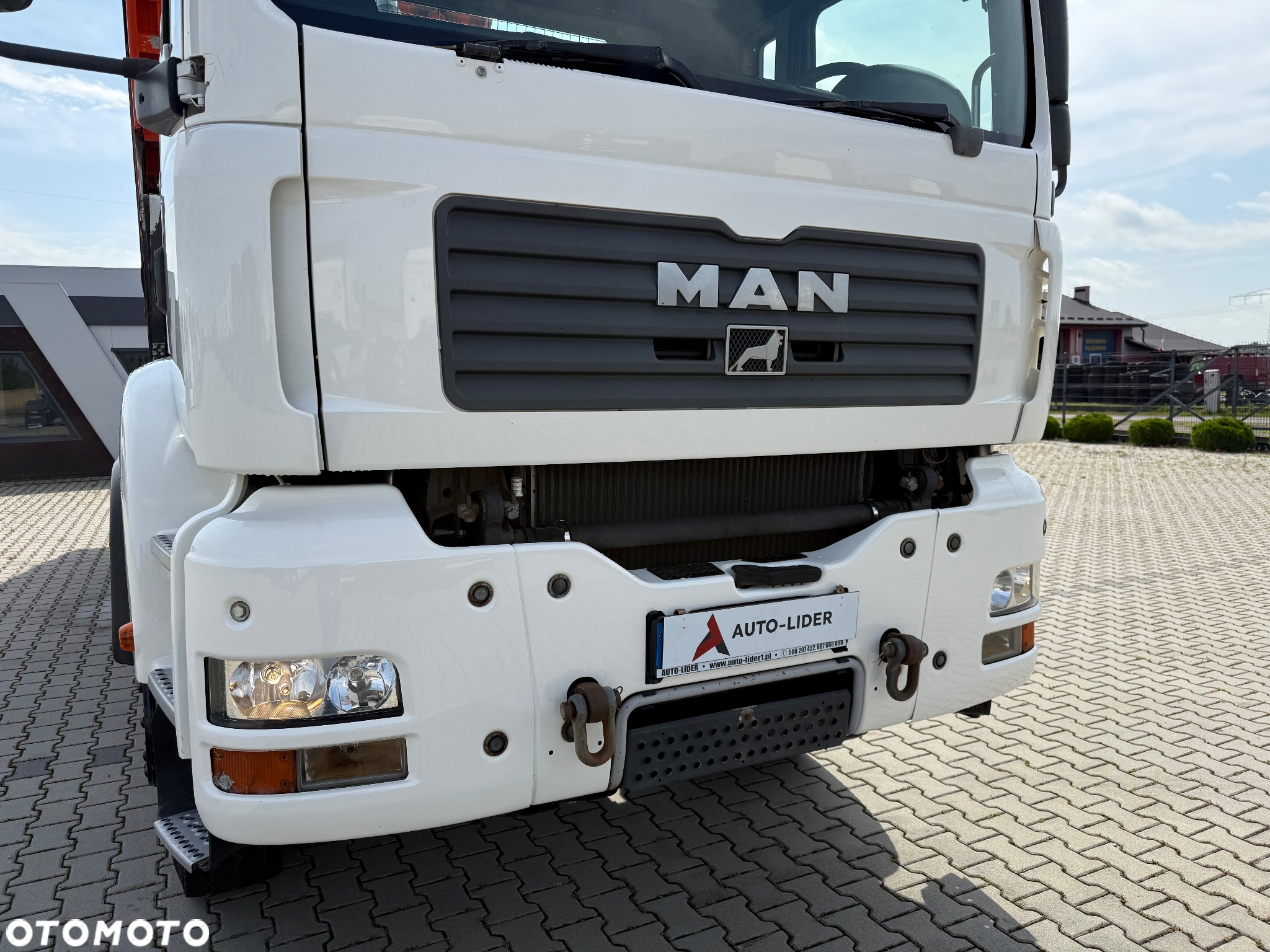 MAN TGA 35.400 / LEKKA ZABUDOWA / COMFORTSHIFT /  8X4 / NOWE SPRZĘGŁO / MANUAL / Z FRANCJI / STAN BDB / / / - 27