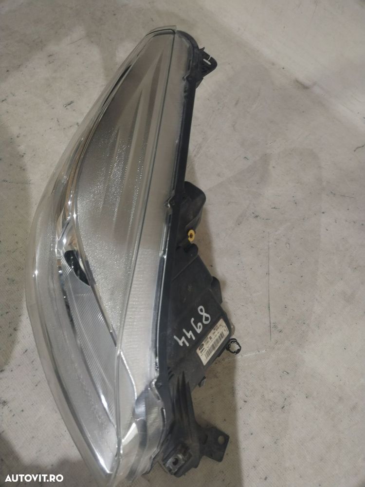 Far dreapta xenon, Ford Kuga, 2012, 2013, 2014, 2015, 2016, cod origine OE CV44-13D154-AG. - 2