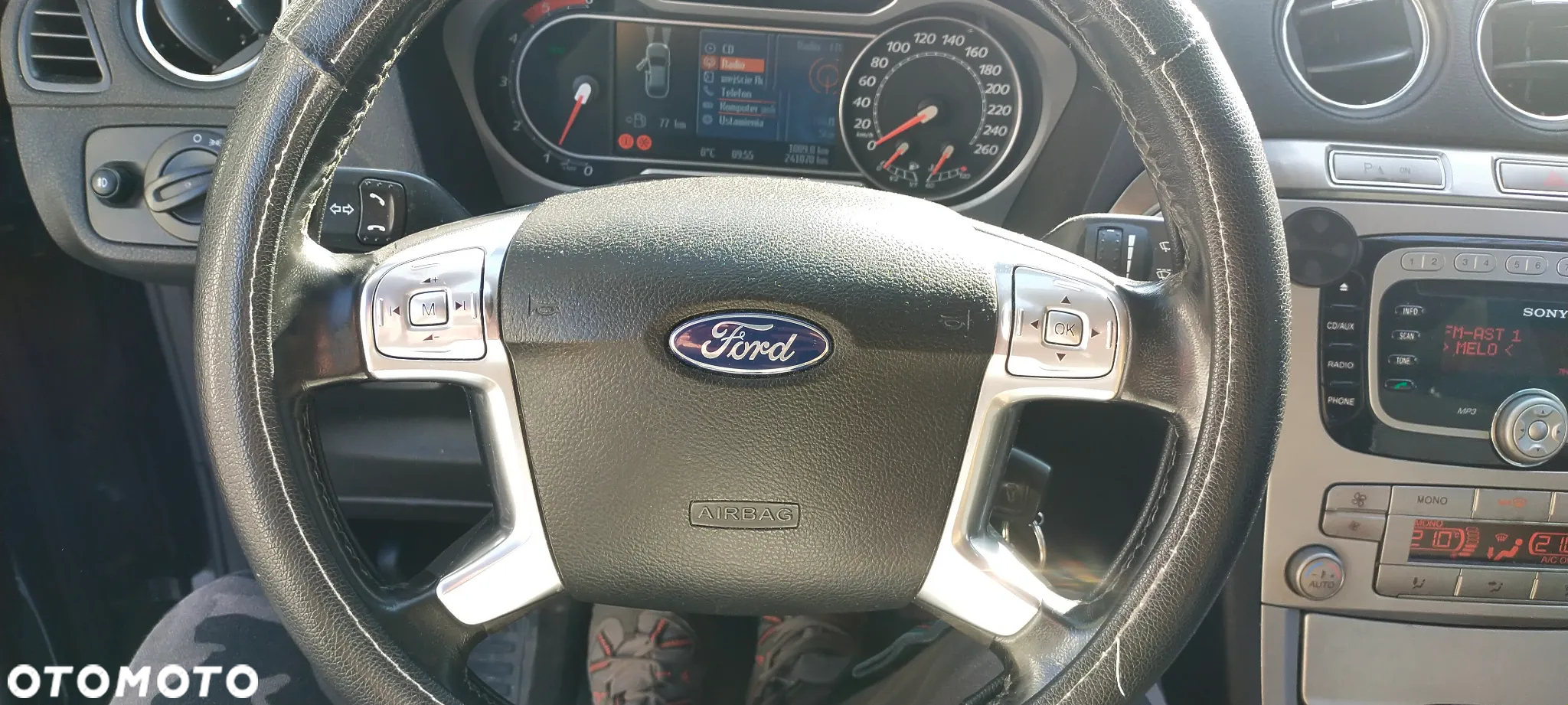 Ford S-Max 2.0 TDCi DPF Trend - 18