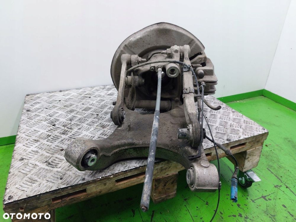 Zwrotnica WAHACZ TARCZA LEWA tył BMW SERIA 5 E60 03-10 - 4