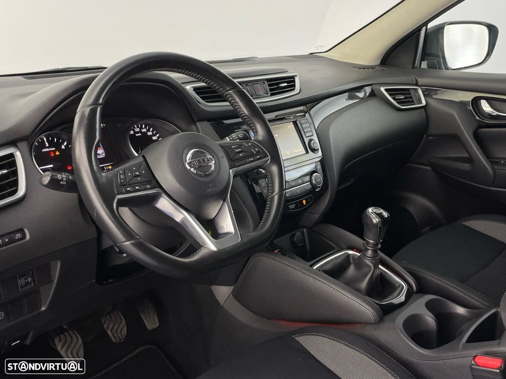 Nissan Qashqai 1.5 dCi N-Connecta - 17