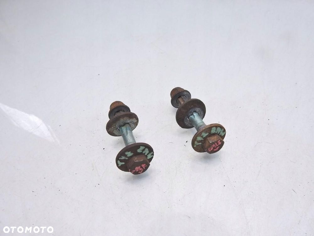 ŚRUBA MIMOŚRODOWA TYŁ VW GOLF V 1.9 TDI - 3