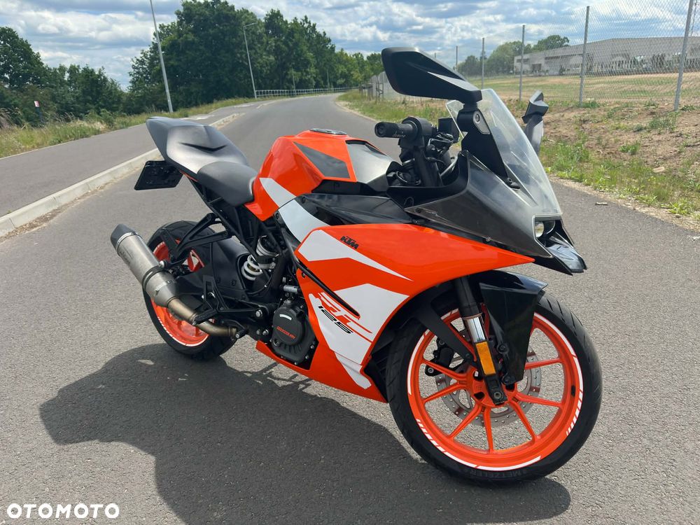 KTM RC 125 - 4