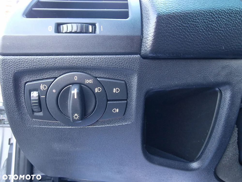 BMW Seria 1 - 24