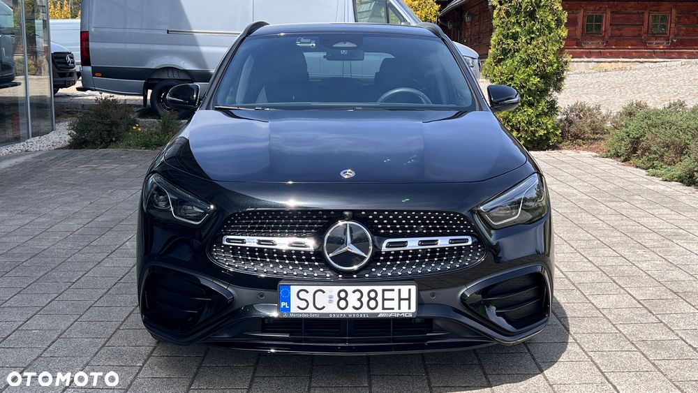 Mercedes-Benz GLA 220 mHEV 4-Matic AMG Line 8G-DCT - 2