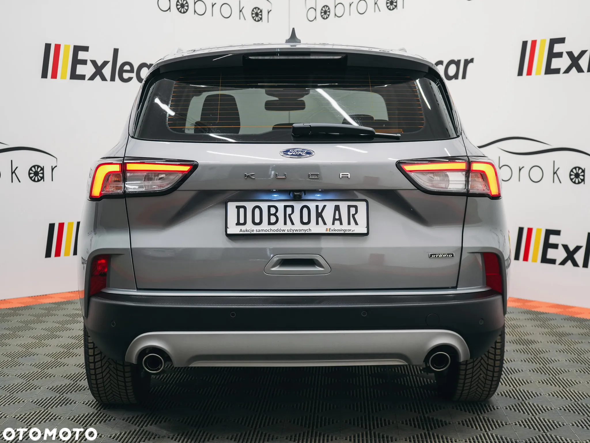 Ford Kuga 2.5P PHEV FWD Titanium - 11