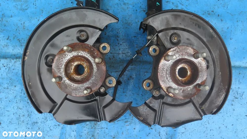 Zwrotnica Piasta Przód Prawa lub Lewa FORD ECOSPORT II MK2 LIFT 2017-2021