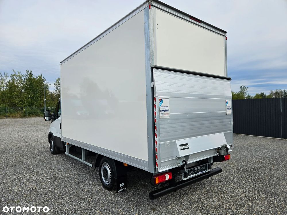 Iveco Daily 35S16 / 3.0 160KM / Kontener 8 palet / Winda 750Kg/ Klima / Bardzo ładny ! - 4