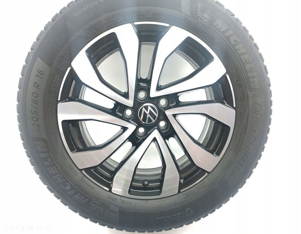 FELGA 16 ALUMINIOWA VW T-CROSS 6JX16 ET35 2GM601025AA 5X100 - 2