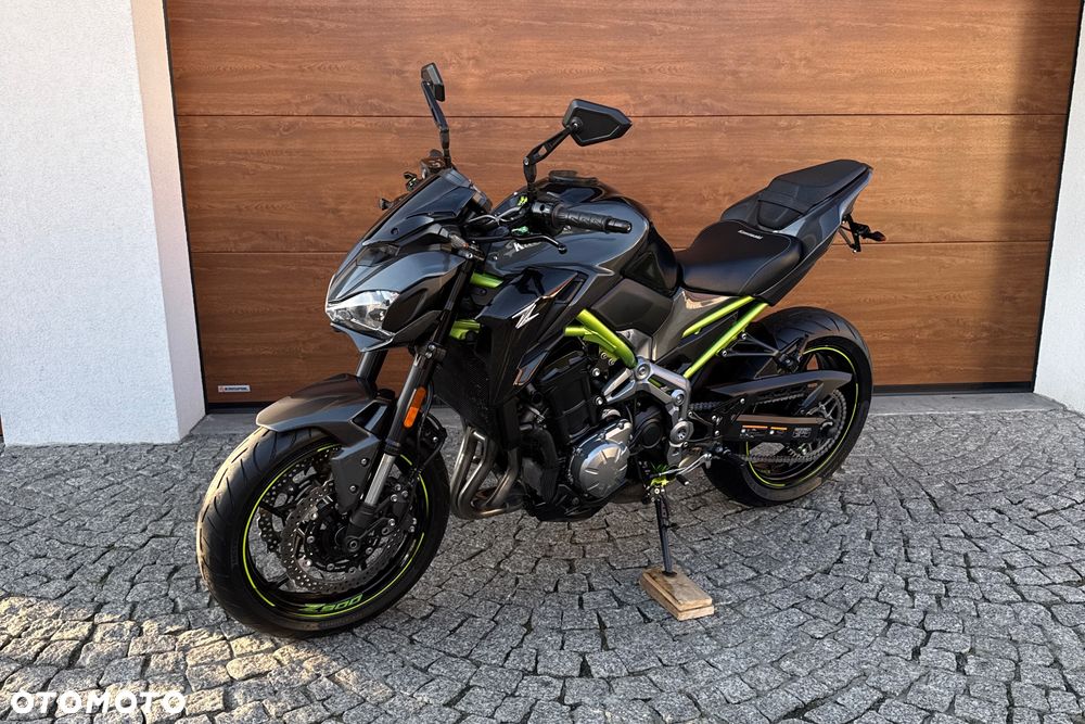 Kawasaki Z 900 - 16