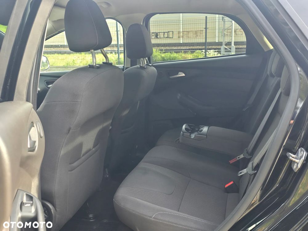 Ford Focus - 14