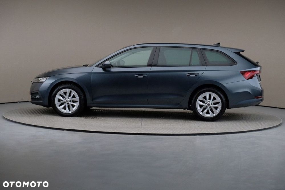 Skoda Octavia 2.0 TDI Ambition DSG - 4