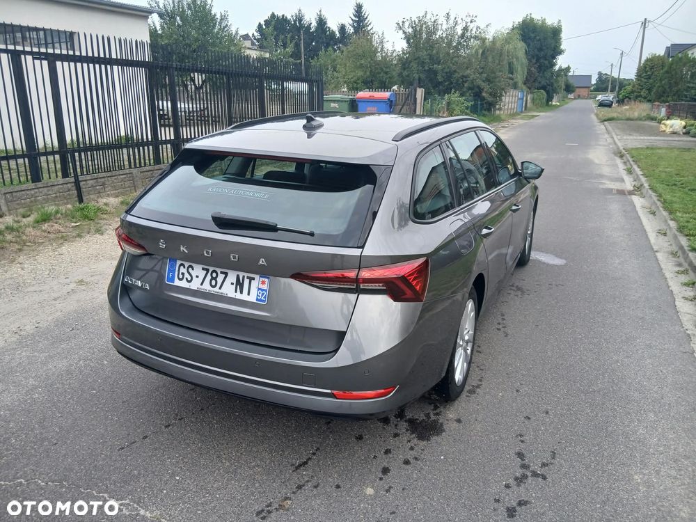 Skoda Octavia 2.0 TDI Sportline DSG - 8