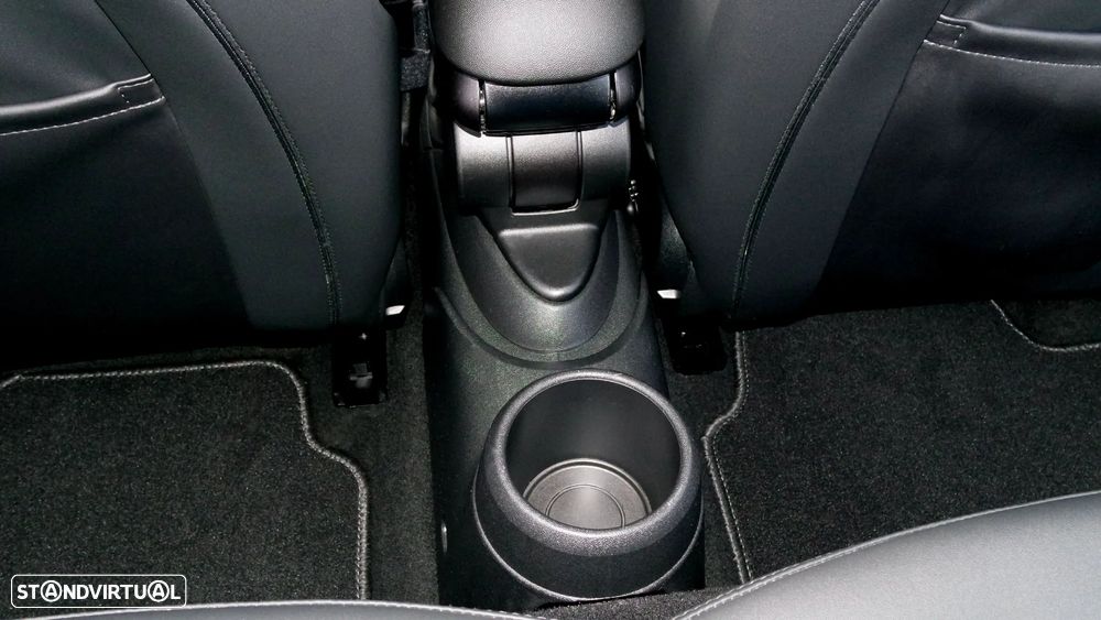 MINI 5 Portas Cooper D 4Business - 10