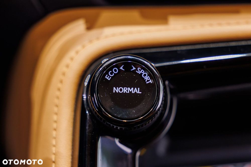 Lexus NX - 35