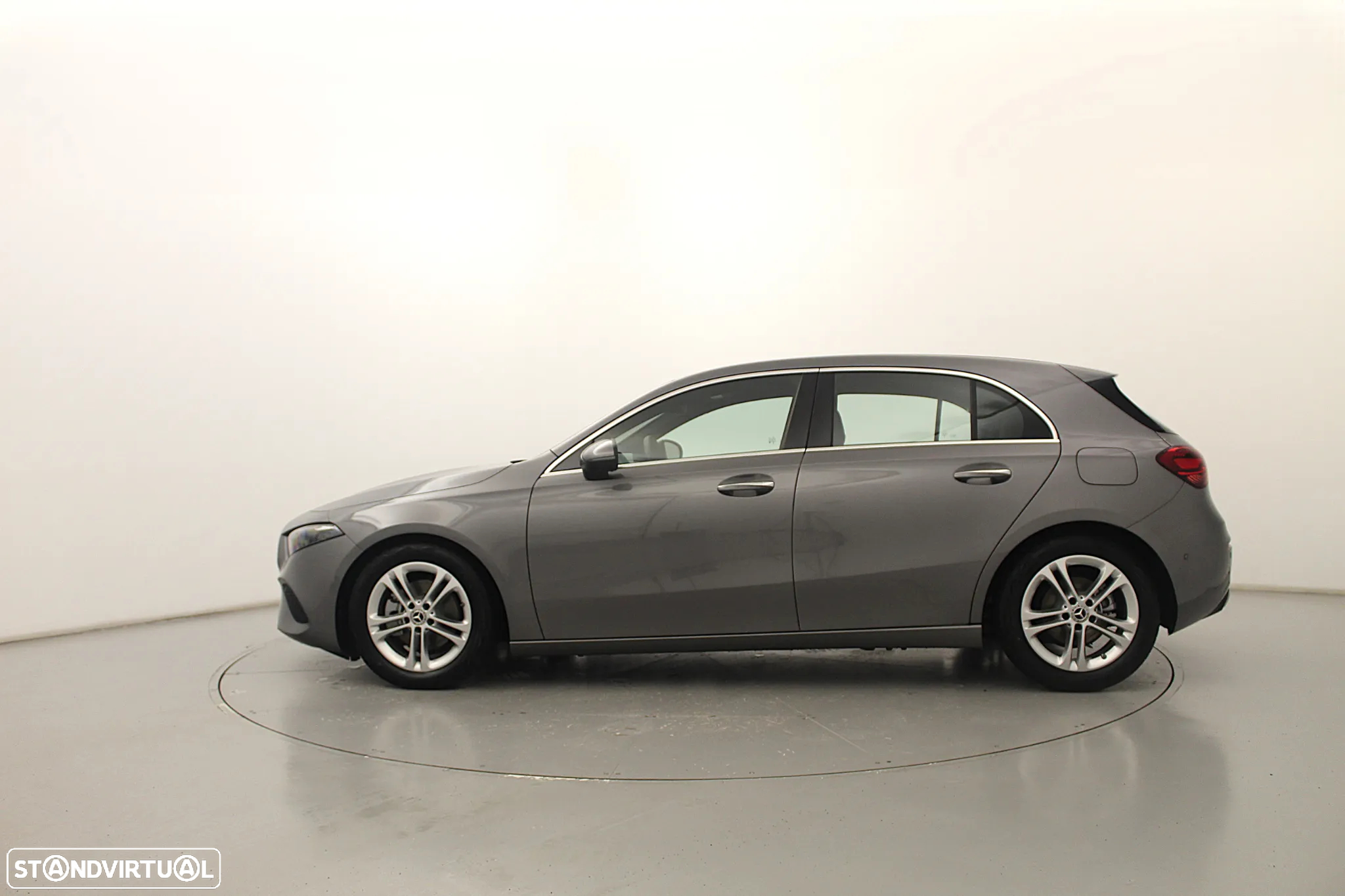 Mercedes-Benz A 200 Progressive Aut. - 11