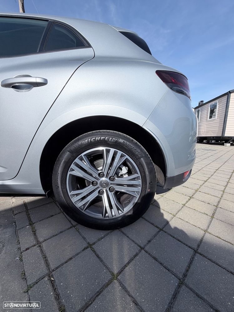 Renault Mégane 1.5 Blue dCi Limited - 11
