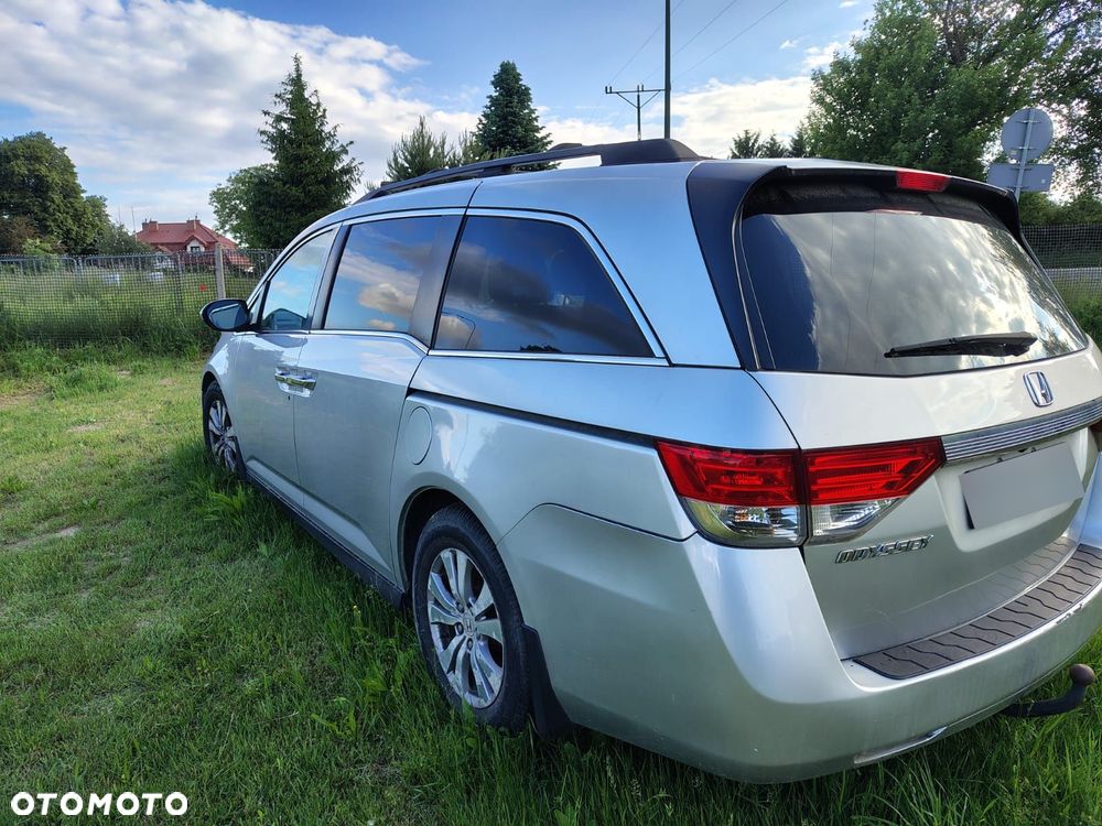 Honda Odyssey 3.5 LX - 10