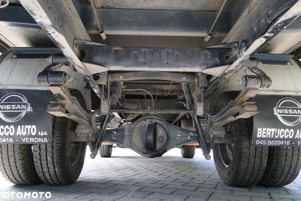 Nissan Cabstar - 21