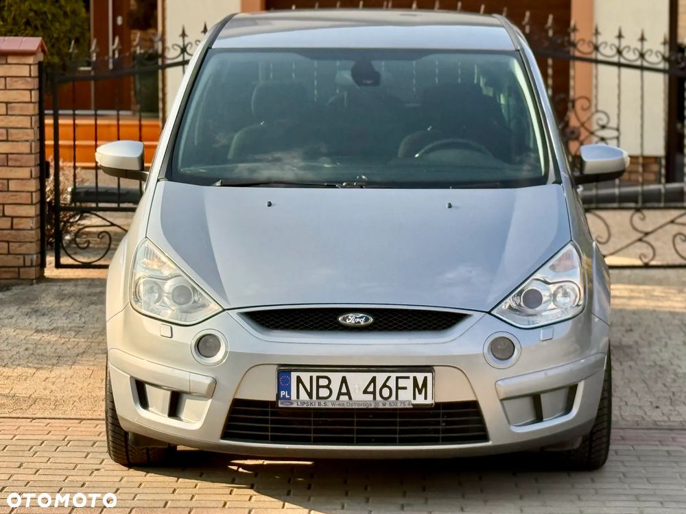Ford S-Max 2.0 TDCi DPF Titanium - 8