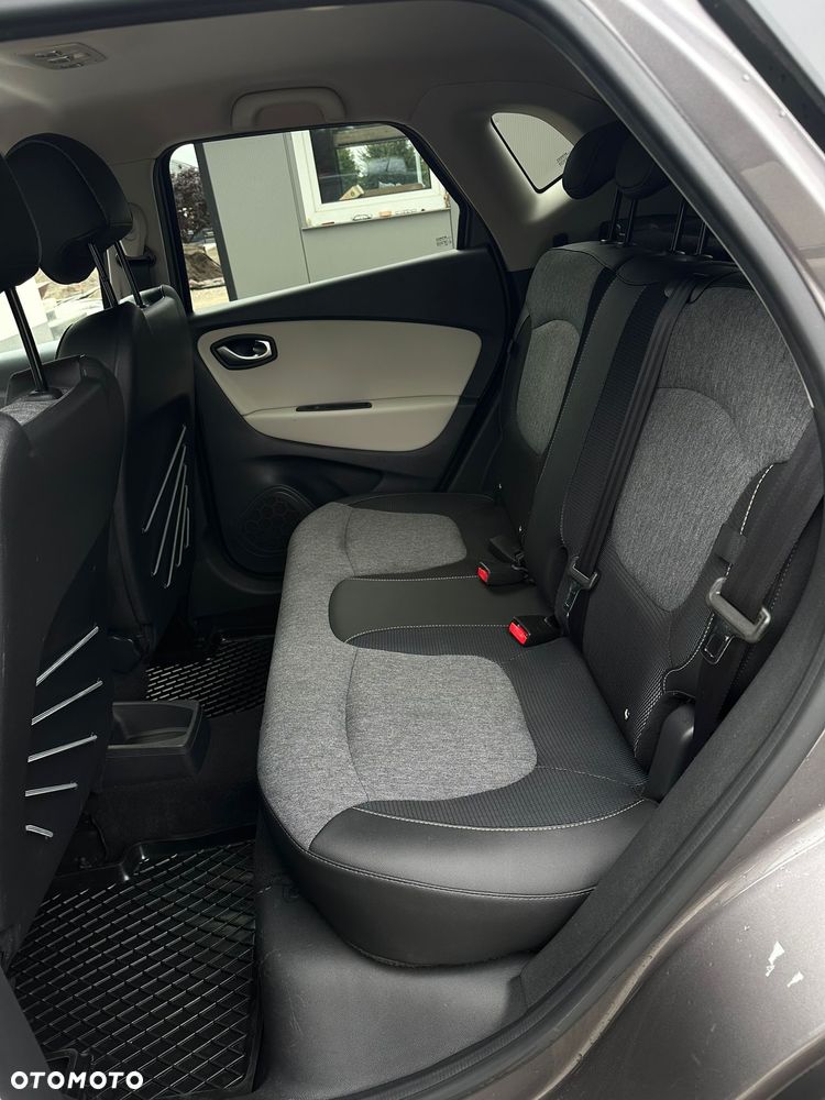 Renault Captur 1.5 dCi Limited - 16