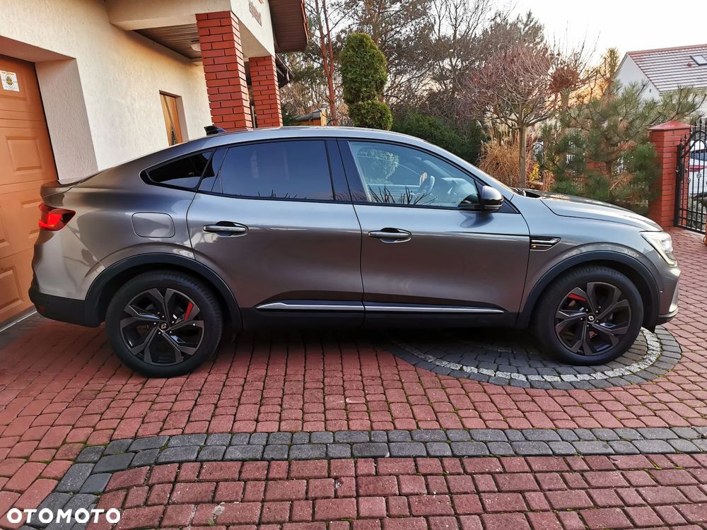 Renault Arkana E-TECH 145 R.S.LINE - 9