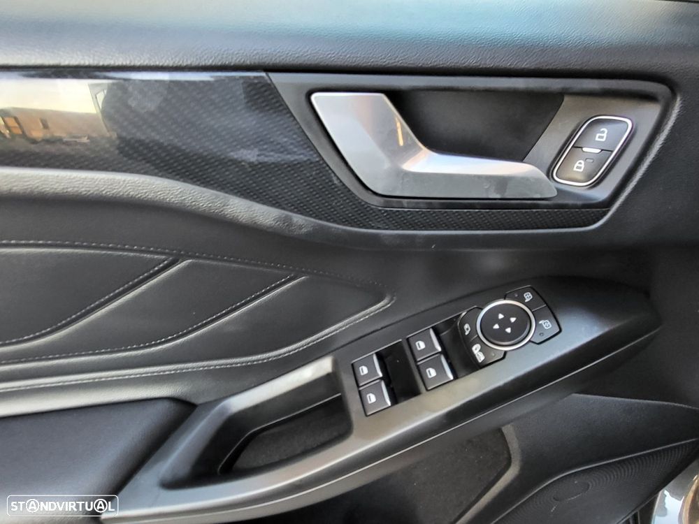 Ford Focus SW 1.0 EcoBoost ST-Line X Aut. - 24