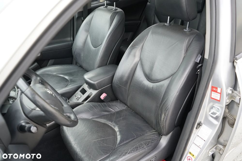 Toyota RAV4 2.0 VVT-i Premium - 16