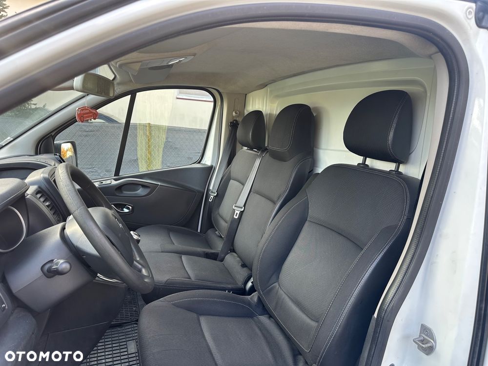 Renault Trafik - 13