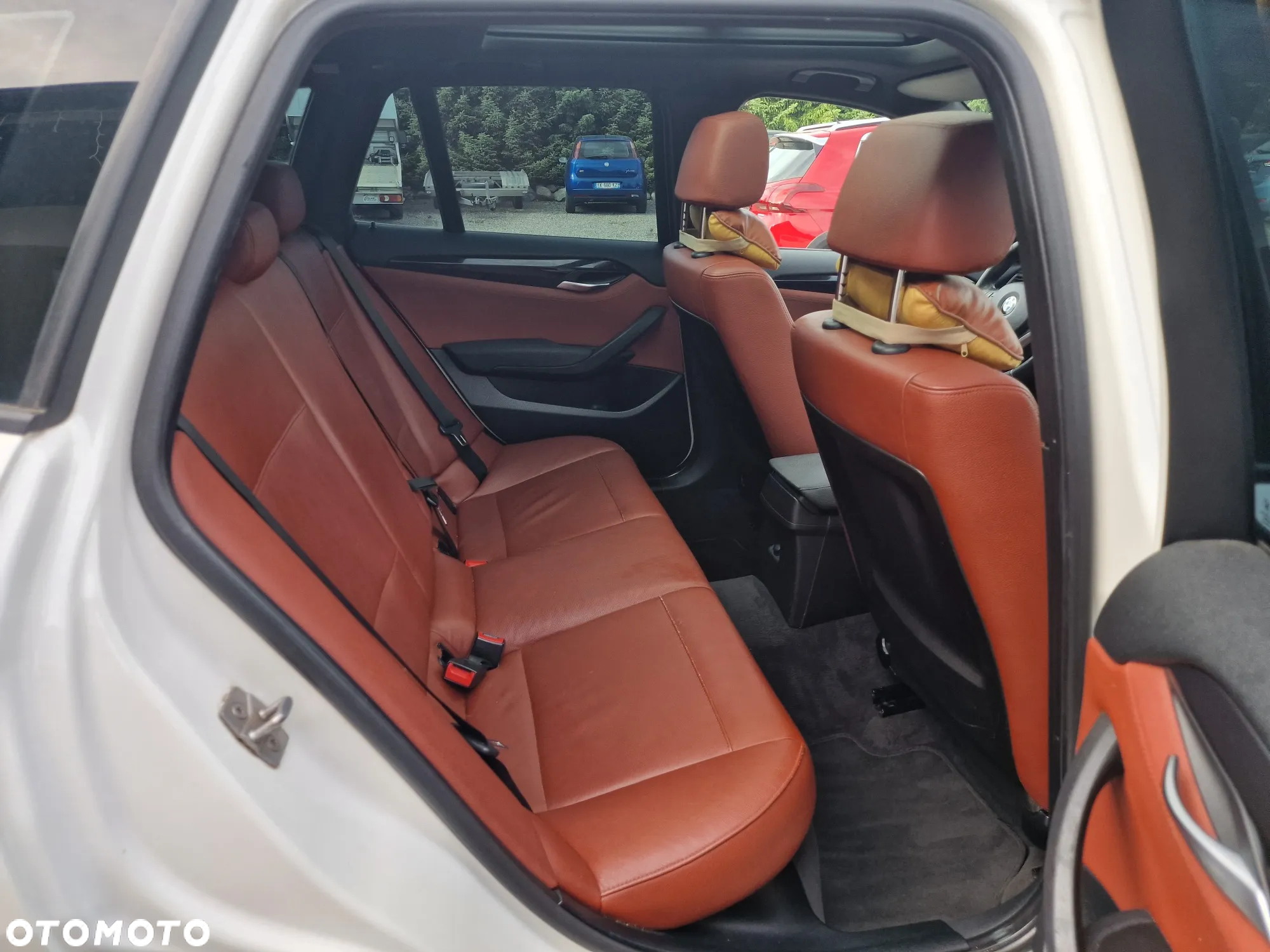 BMW X1 sDrive18d - 26