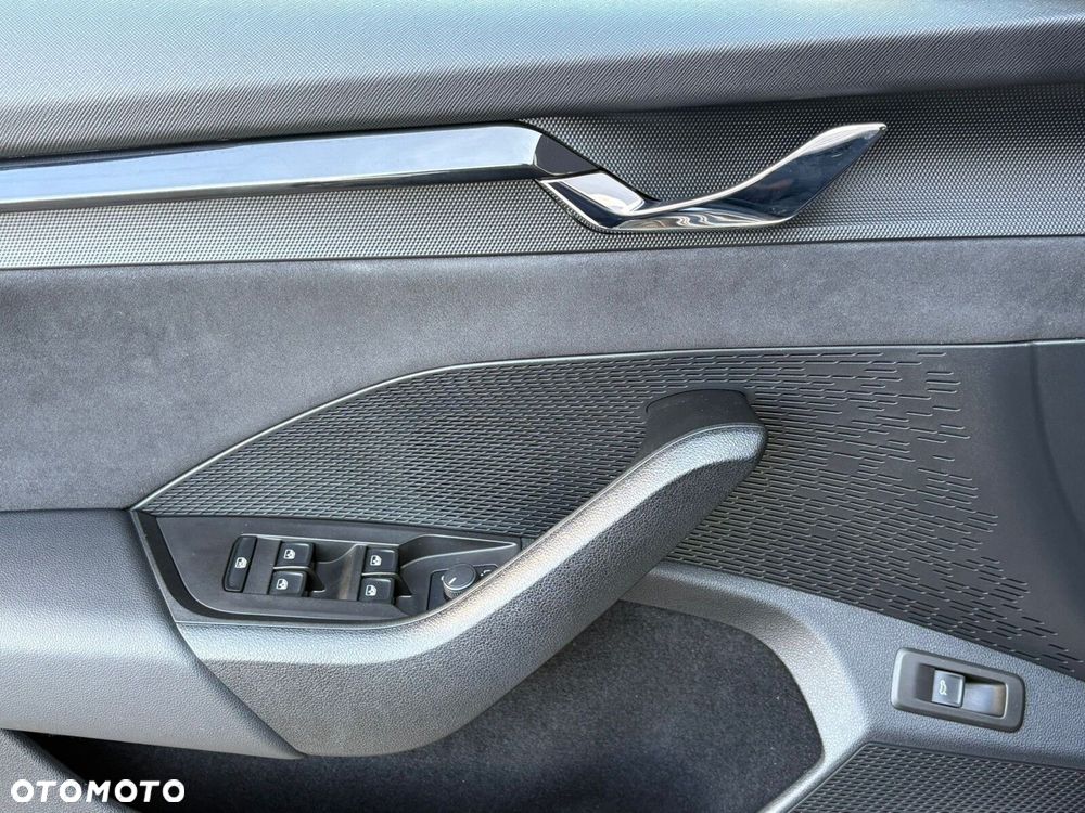 Skoda Octavia 2.0 TSI RS DSG - 13