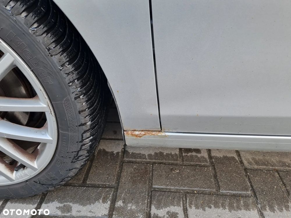 Volkswagen Golf 1.6 TDI DPF DSG Style - 8