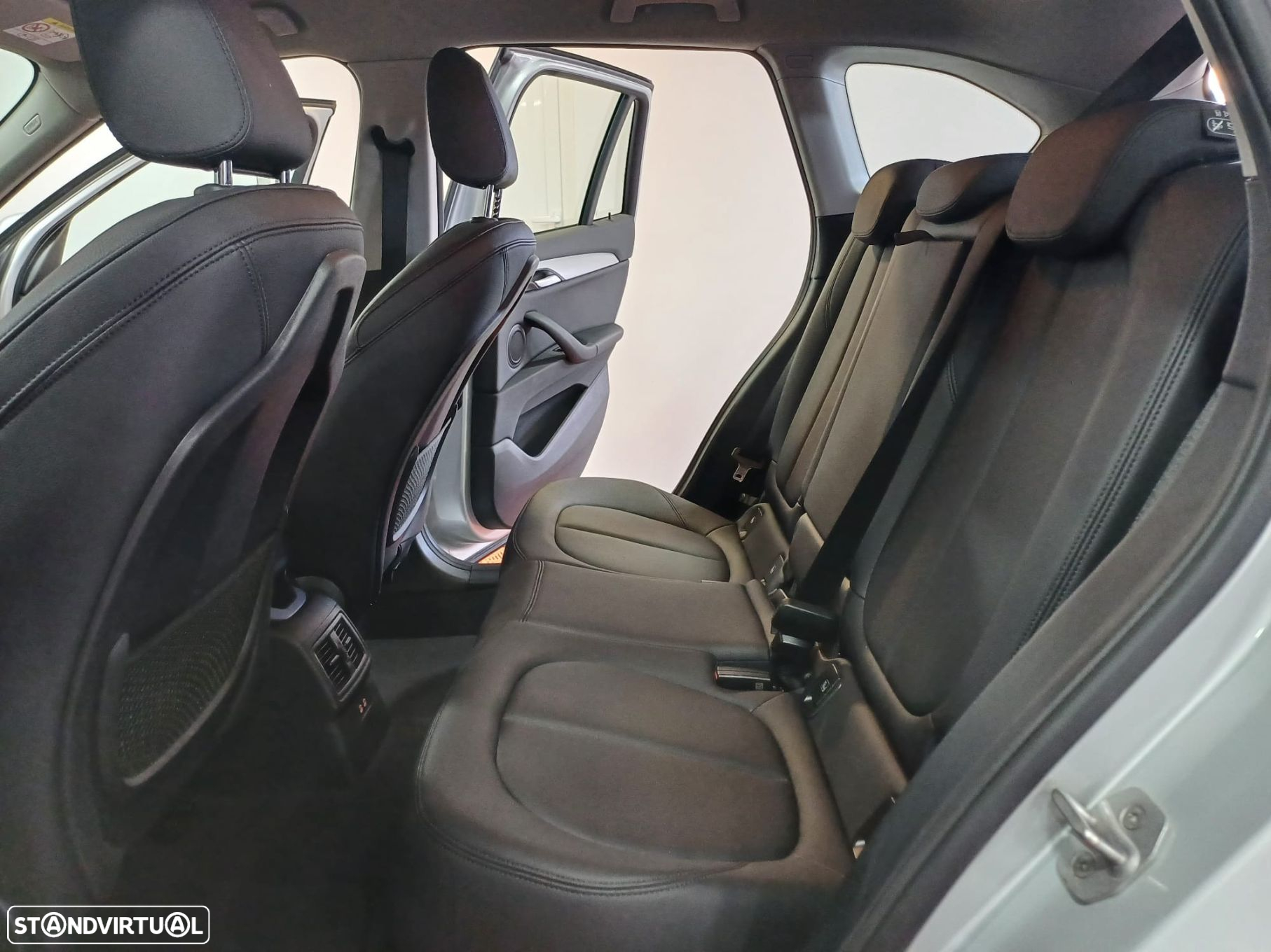 BMW X1 16 d sDrive Line Sport Auto - 15