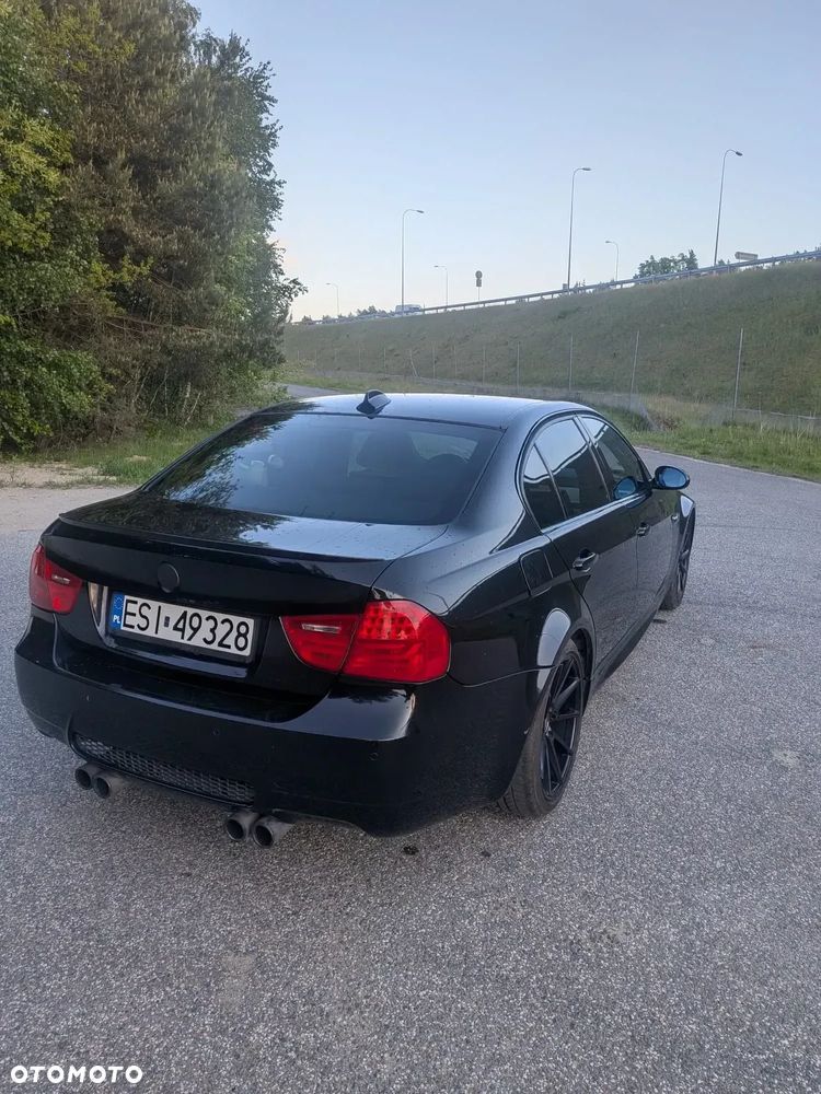 BMW Seria 3 325i - 5