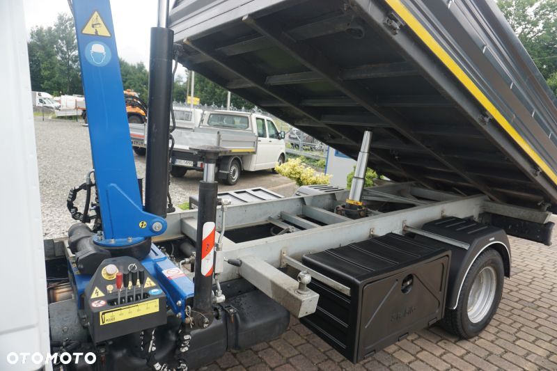 Iveco 35C16 HDS żuraw wywrotka - 7