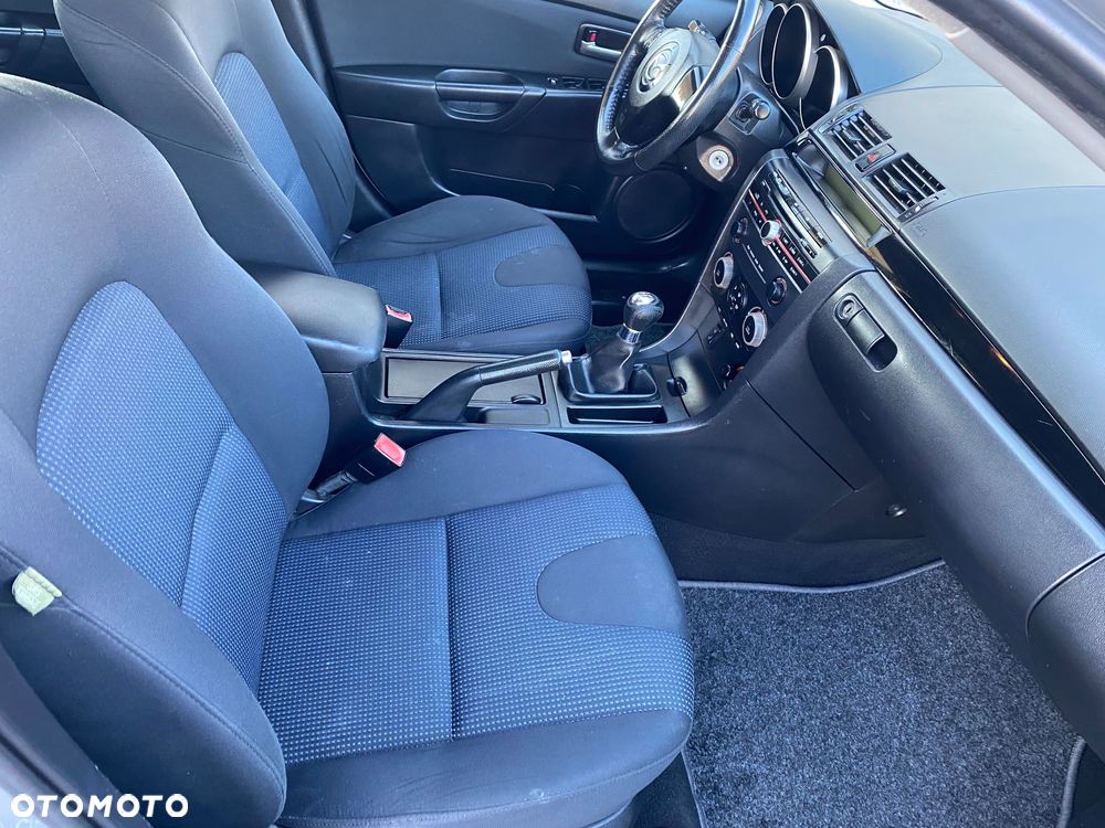 Mazda 3 1.6 Sport Active - 29