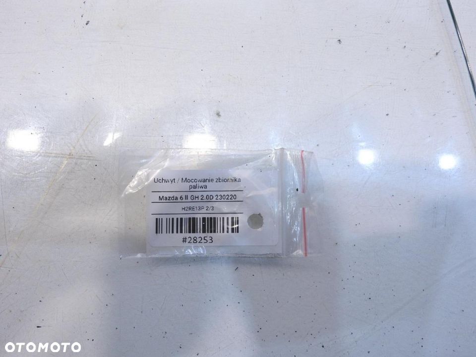UCHWYT MOCOWANIE ZBIORNIKA PALIWA MAZDA 6 II - 5