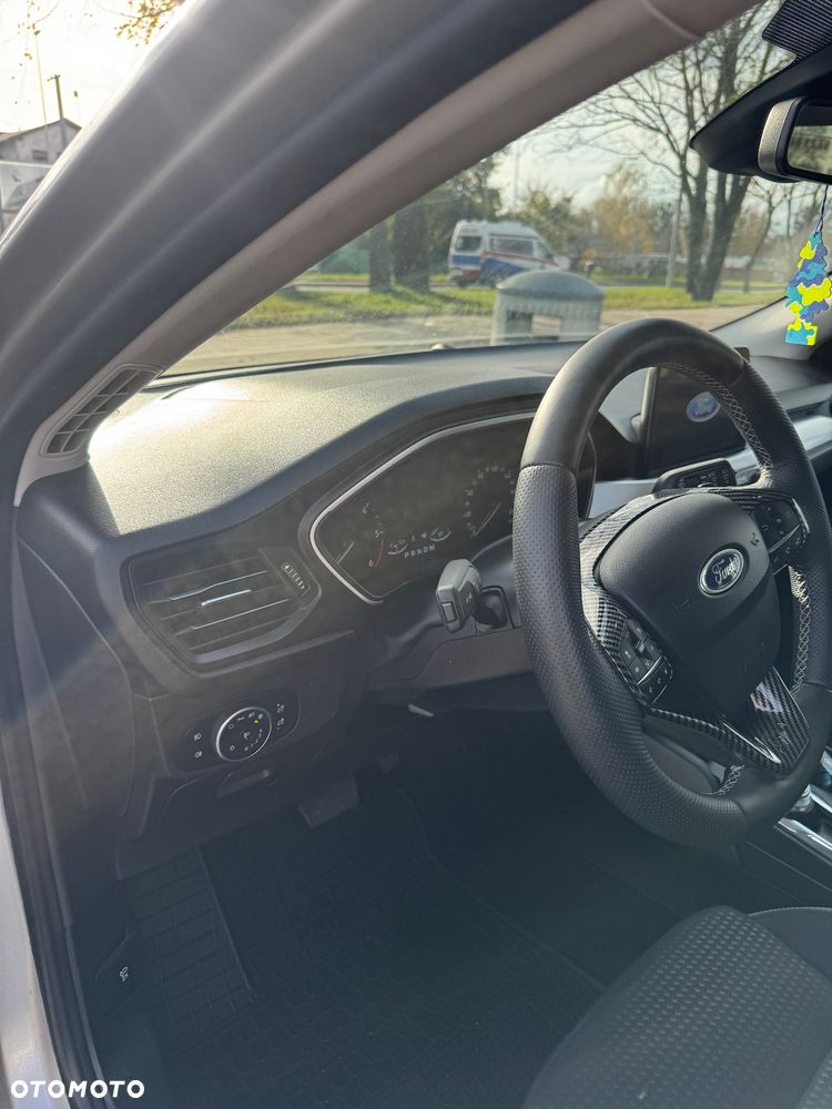 Ford Focus 1.5 TDCi DPF Start-Stopp-System COOL&CONNECT - 15