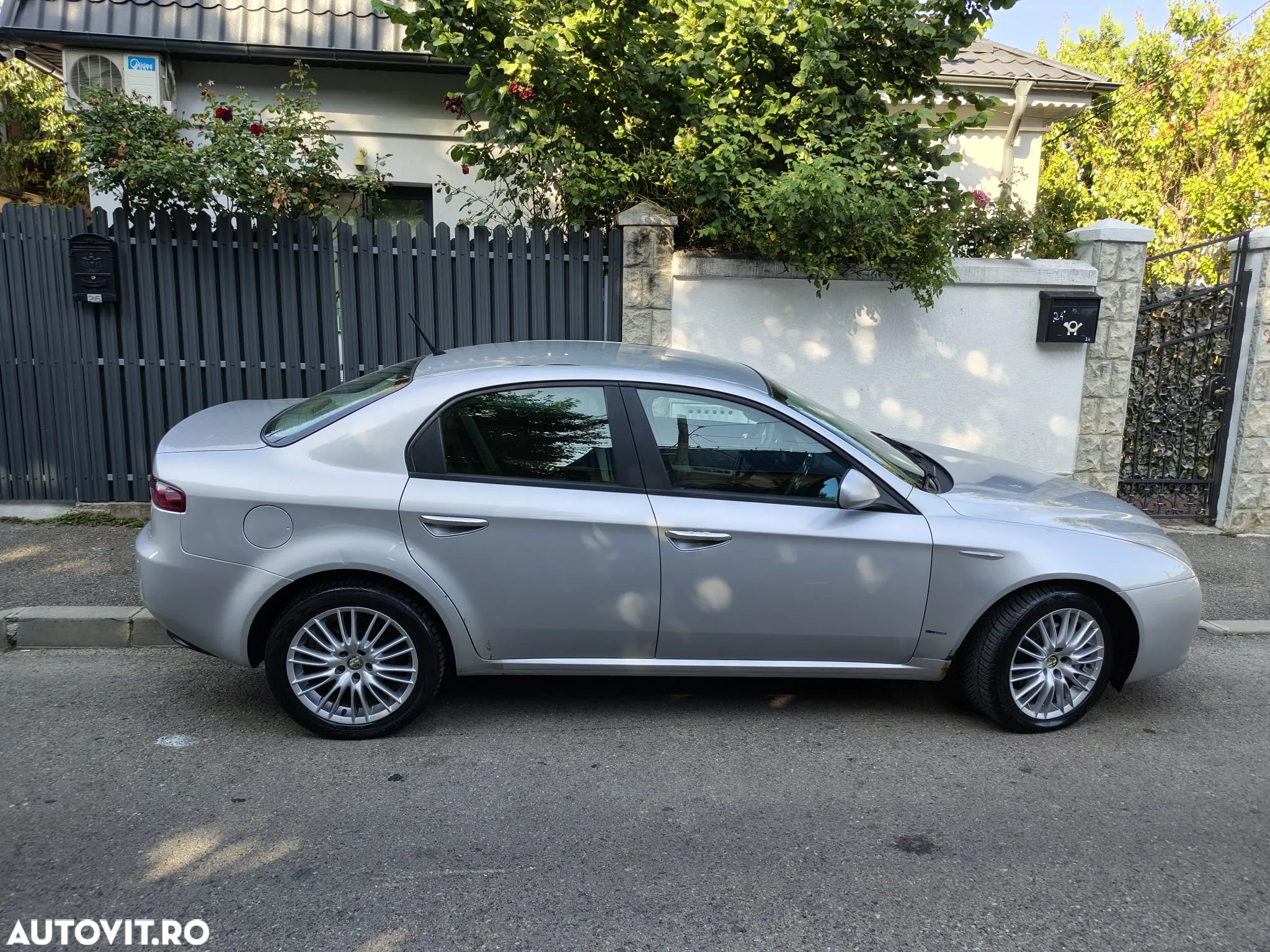 Alfa Romeo 159 - 2