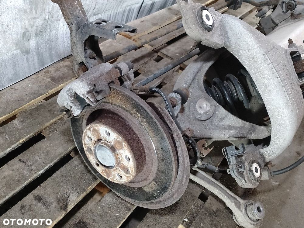 BELKA ZAWIESZENIA, OŚ TYŁ  PEUGEOT 508 9640718610  9640718710 2.0 HDI KOMBI - 7