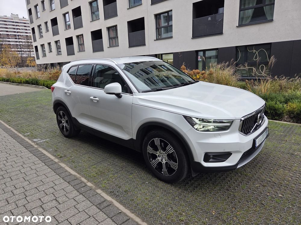 Volvo XC 40 T4 AWD Inscription - 8