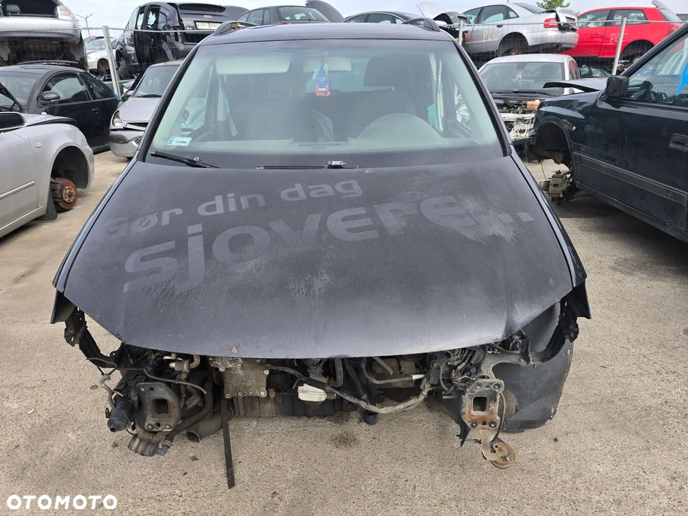 A120 / VOLKSWAGEN TOURAN / NA CZĘŚCI