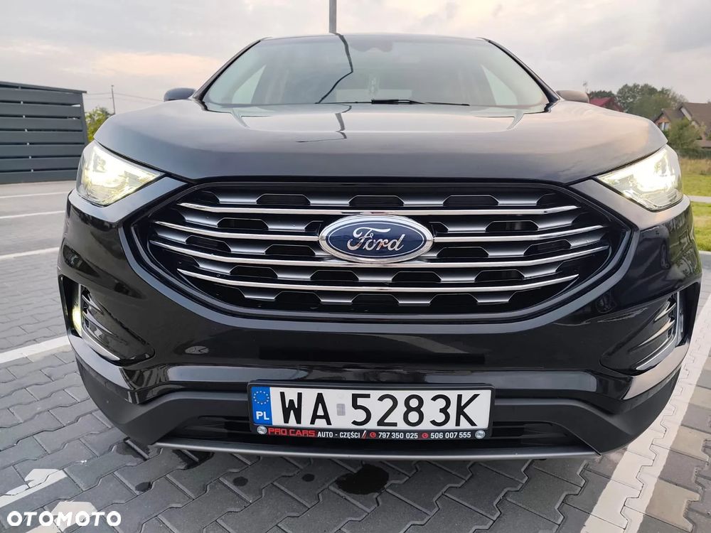Ford Edge - 2