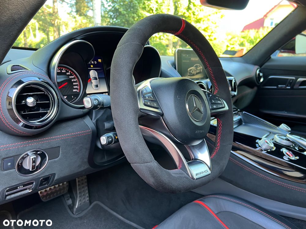 Mercedes-Benz AMG GT - 14