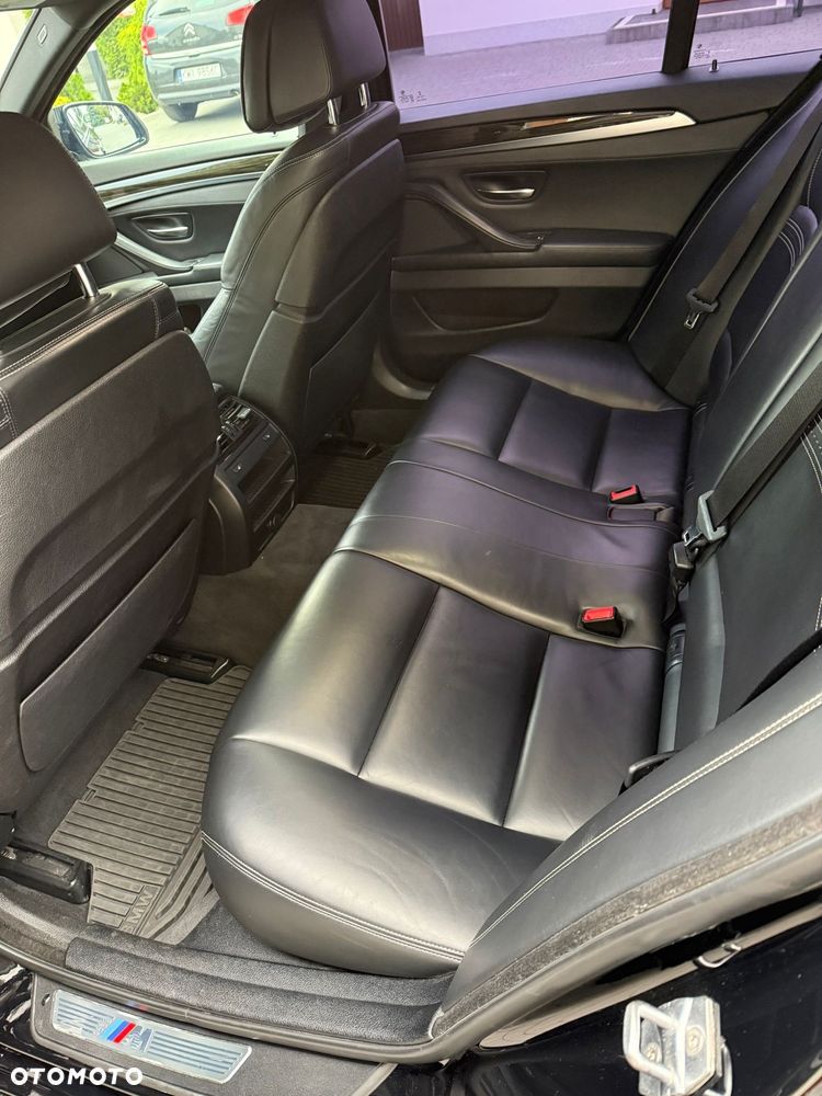 BMW Seria 5 528i xDrive - 8