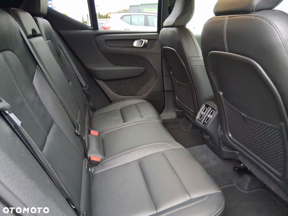 Volvo XC 40 - 14