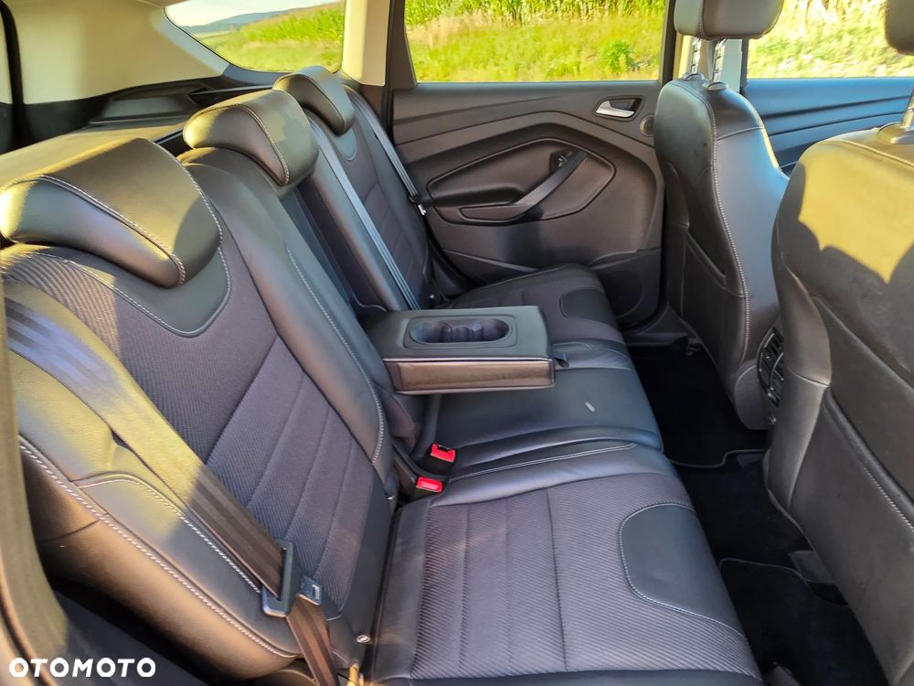 Ford Kuga 2.0 TDCi 4WD Titanium Plus - 11