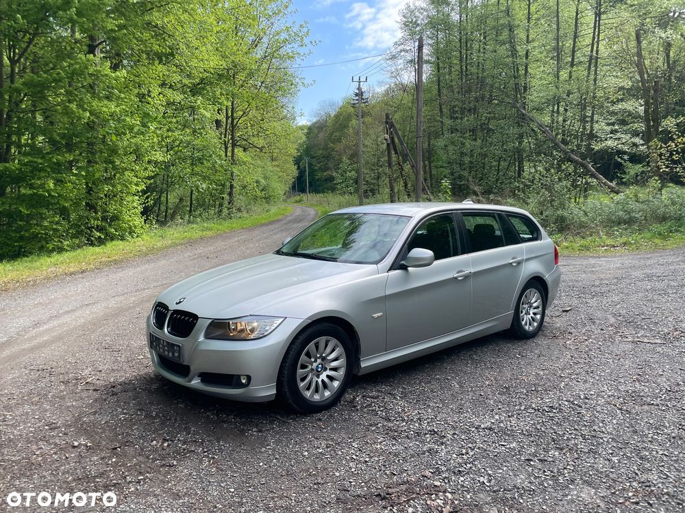 BMW Seria 3 320d DPF - 3